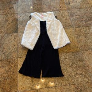 NWOT Pants Romper w/ Fur Vest Set